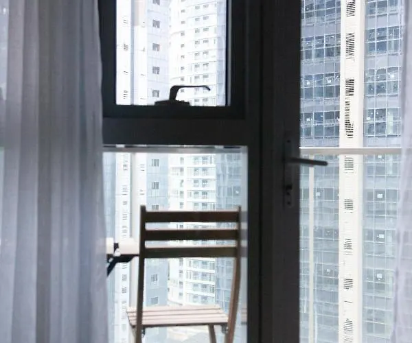 Uptown Parksuites Tower 2 Bgc By Ph Staycation