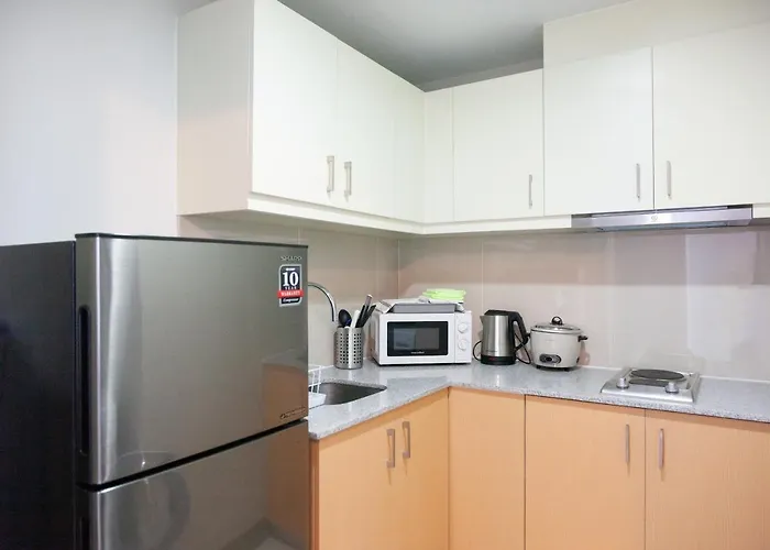 Apartment Uptown Parksuites Tower 2 Bgc By Ph Staycation *