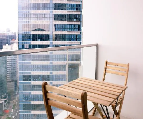 Uptown Parksuites Tower 2 Bgc By Ph Staycation Apartment *
