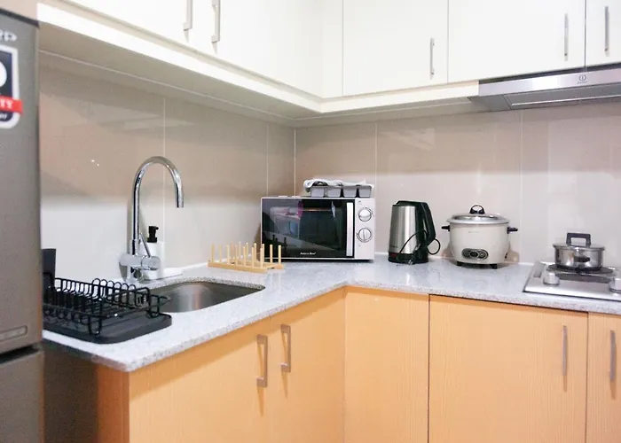 Uptown Parksuites Tower 2 Bgc By Ph Staycation *