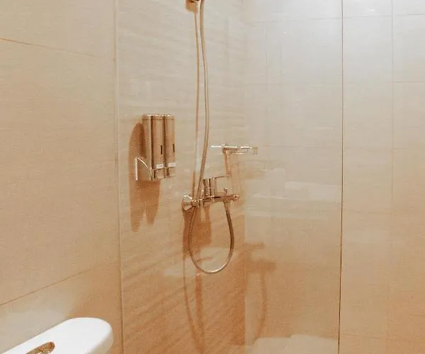 Uptown Parksuites Tower 2 Bgc By Ph Staycation Apartment