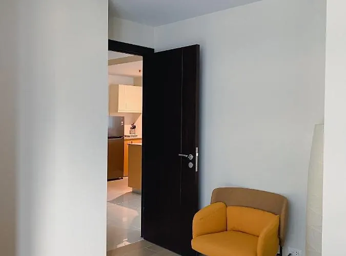 Uptown Parksuites Tower 2 Bgc By Ph Staycation Apartment *