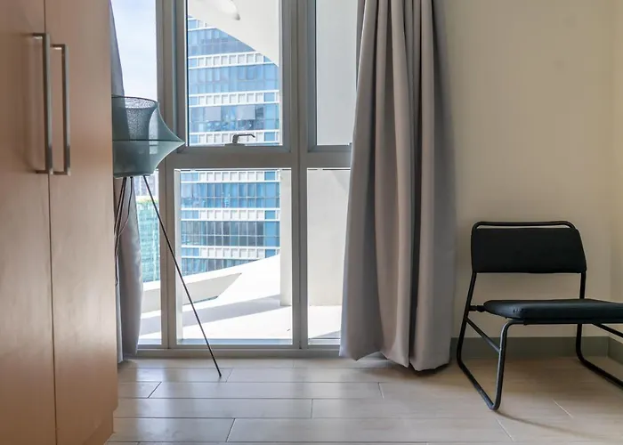 Uptown Parksuites Tower 2 Bgc By Ph Staycation Apartment *