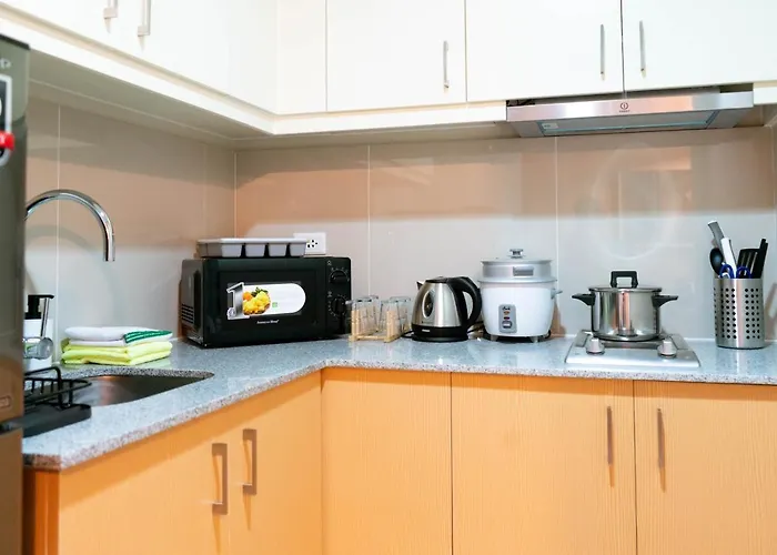 Uptown Parksuites Tower 2 Bgc By Ph Staycation Apartment Manila