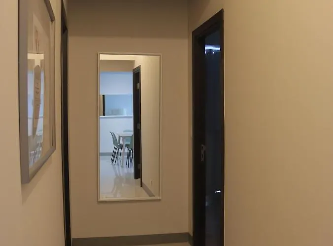 Uptown Parksuites Tower 2 Bgc By Ph Staycation Apartment Manila